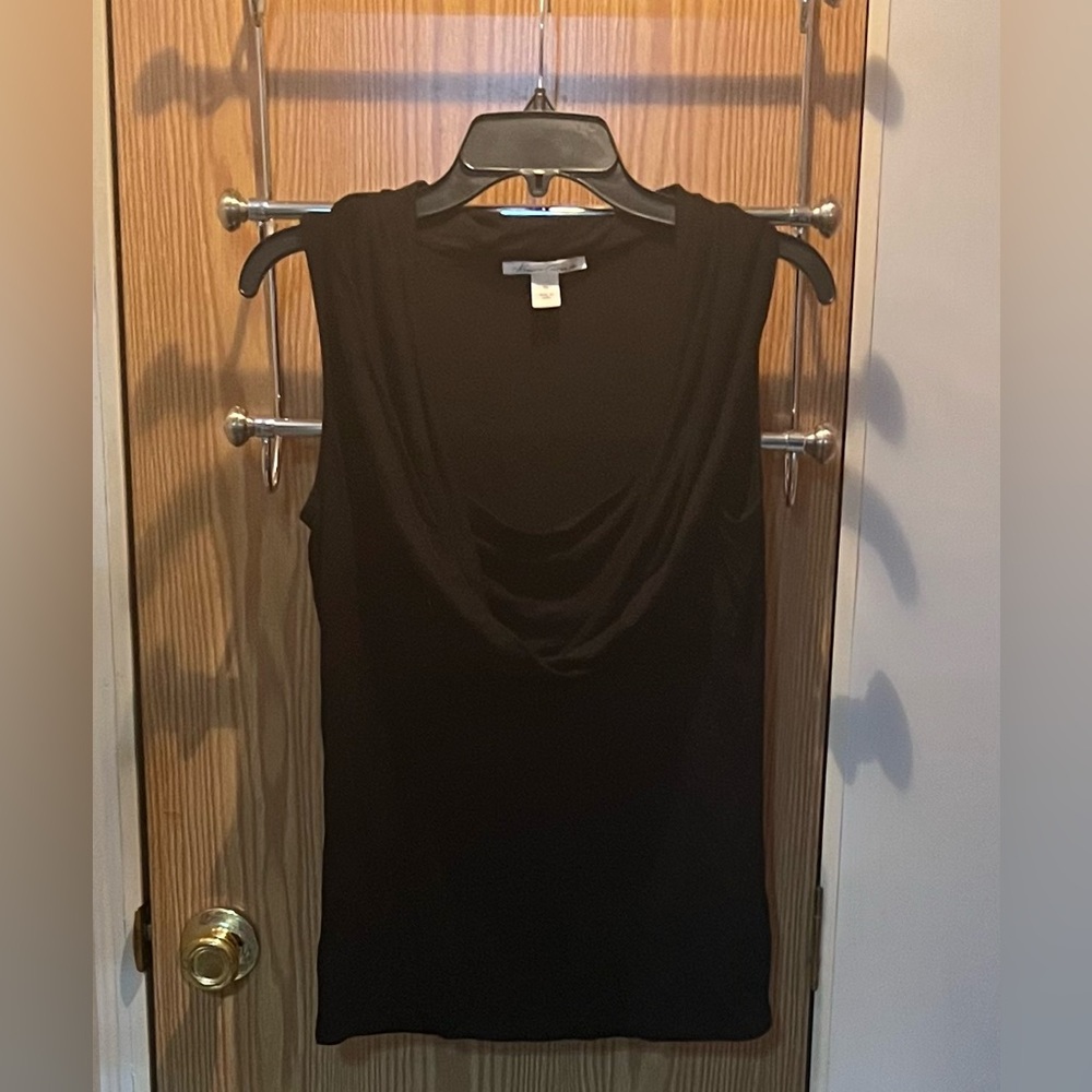 🖤Kenneth Cole Black Sleeveless Tank Top w/Scoop Neck